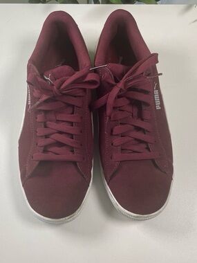 Puma Men's Sneakers in Burgundy Suede with White Sole